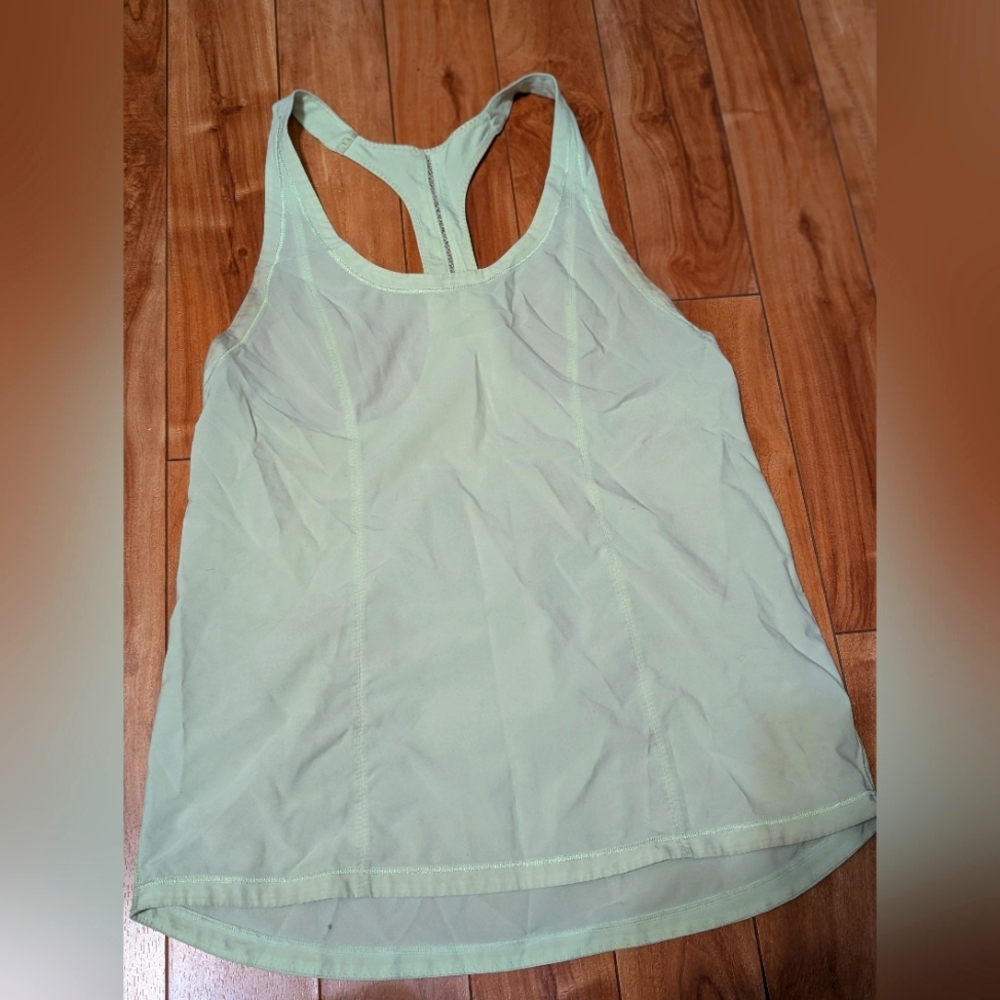 Lululemon tank top